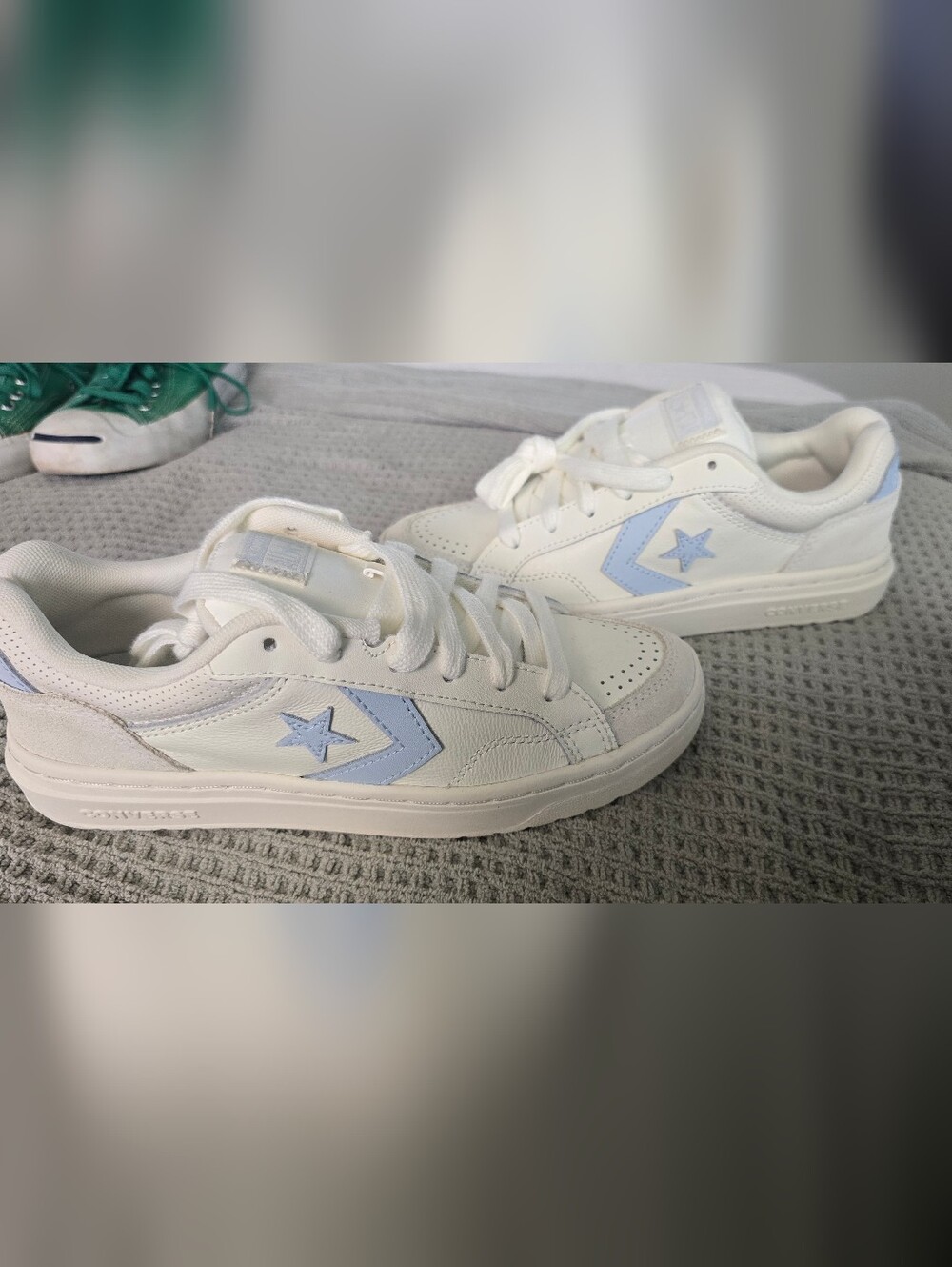 Converse White Sneakers with Light Blue Star Chevron Sz 6.5 New